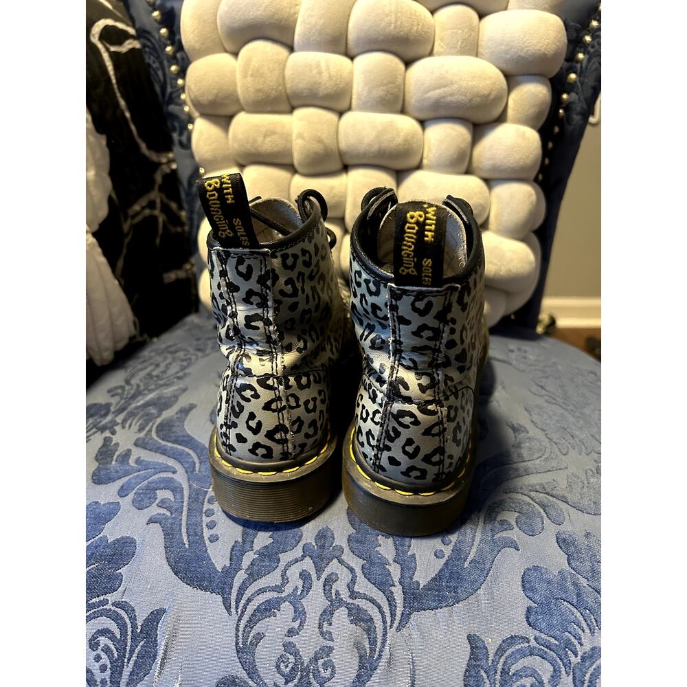 Dr Martens Gray and Black Cheetah Print size 6/EU 37 - Picture 6 of 7